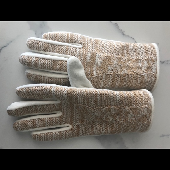 Lot of 2 Ivory ISOTONER Gloves with Smart Touch - Picture 7 of 13